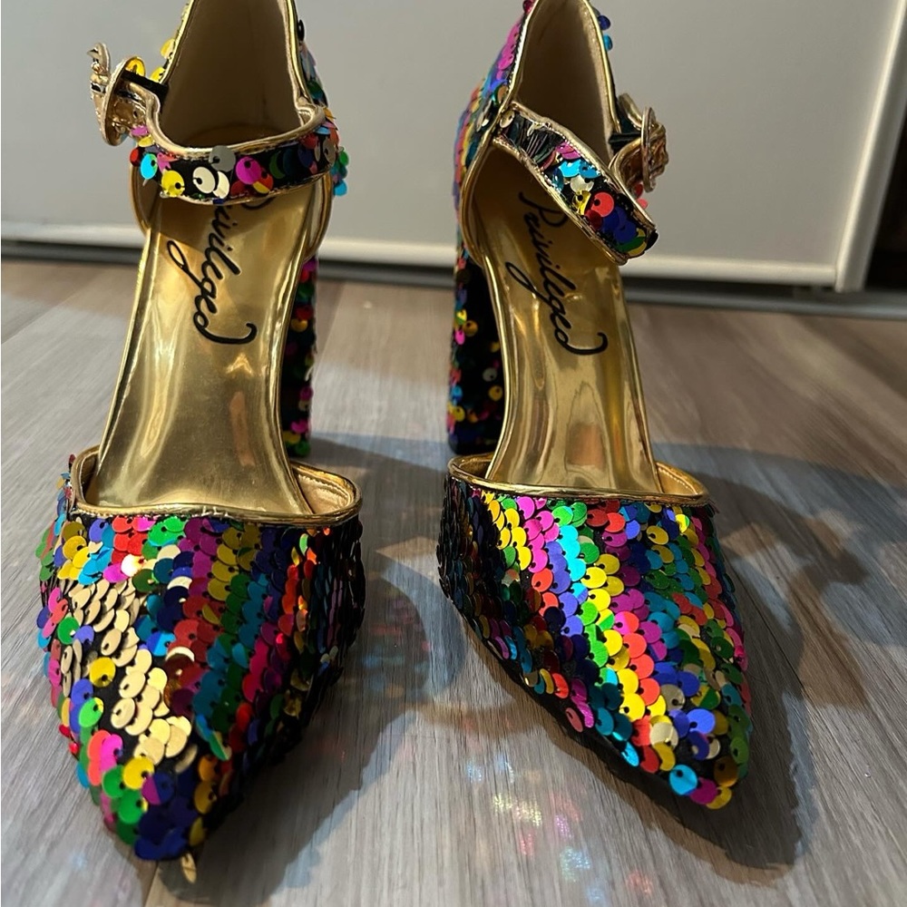 New without tags, privileged brand, sequin, heeled shoe - Picture 2 of 4